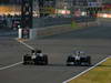 GP GIAPPONE, 09.10.2011- Gara, Bruno Senna (BRA), Lotus Renault GP R31 e Rubens Barrichello (BRA), Williams FW33 