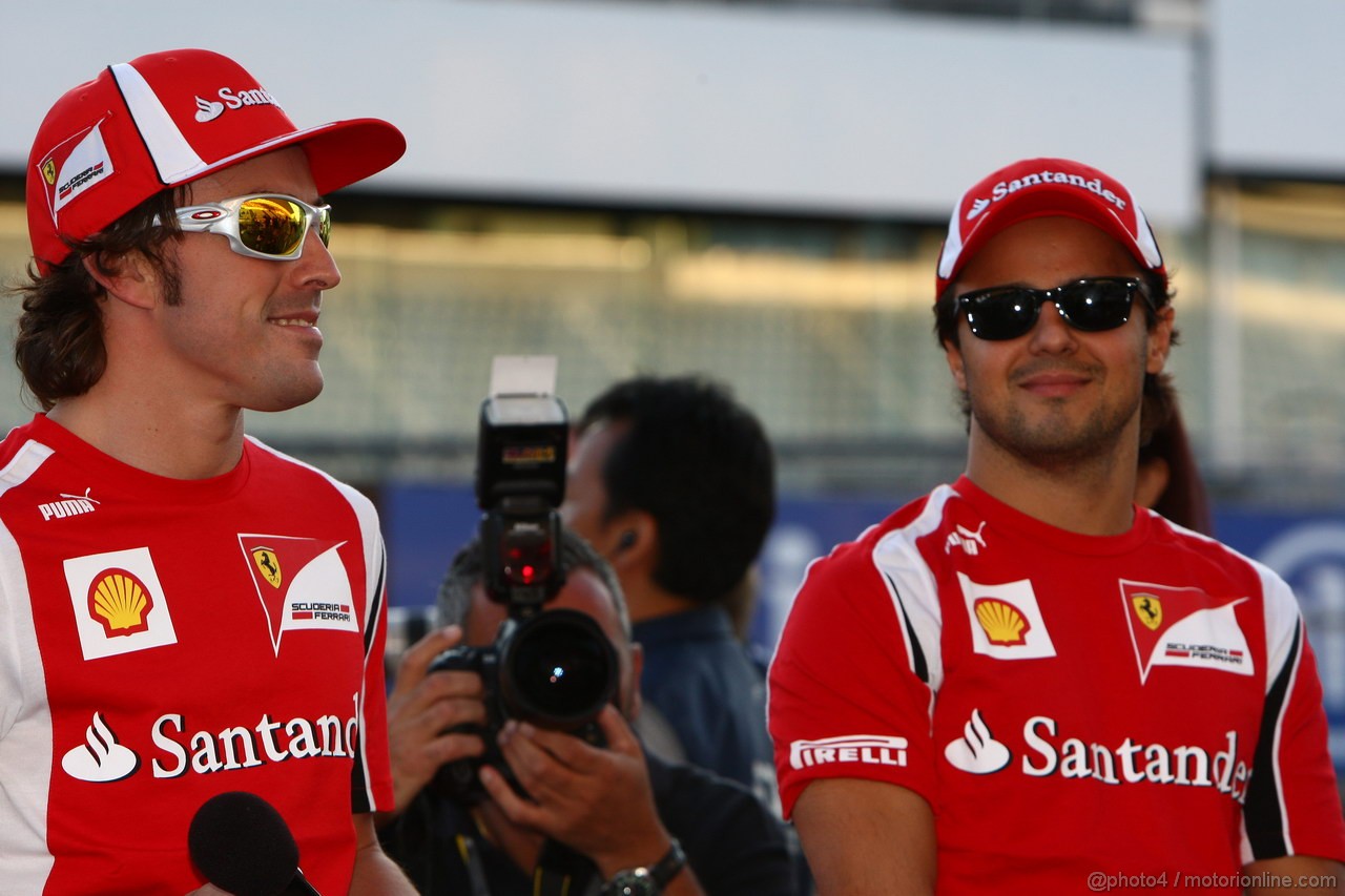 GP GIAPPONE, 06.10.2011- Fernando Alonso (ESP), Ferrari, F-150 Italia e Felipe Massa (BRA), Ferrari, F-150 Italia 