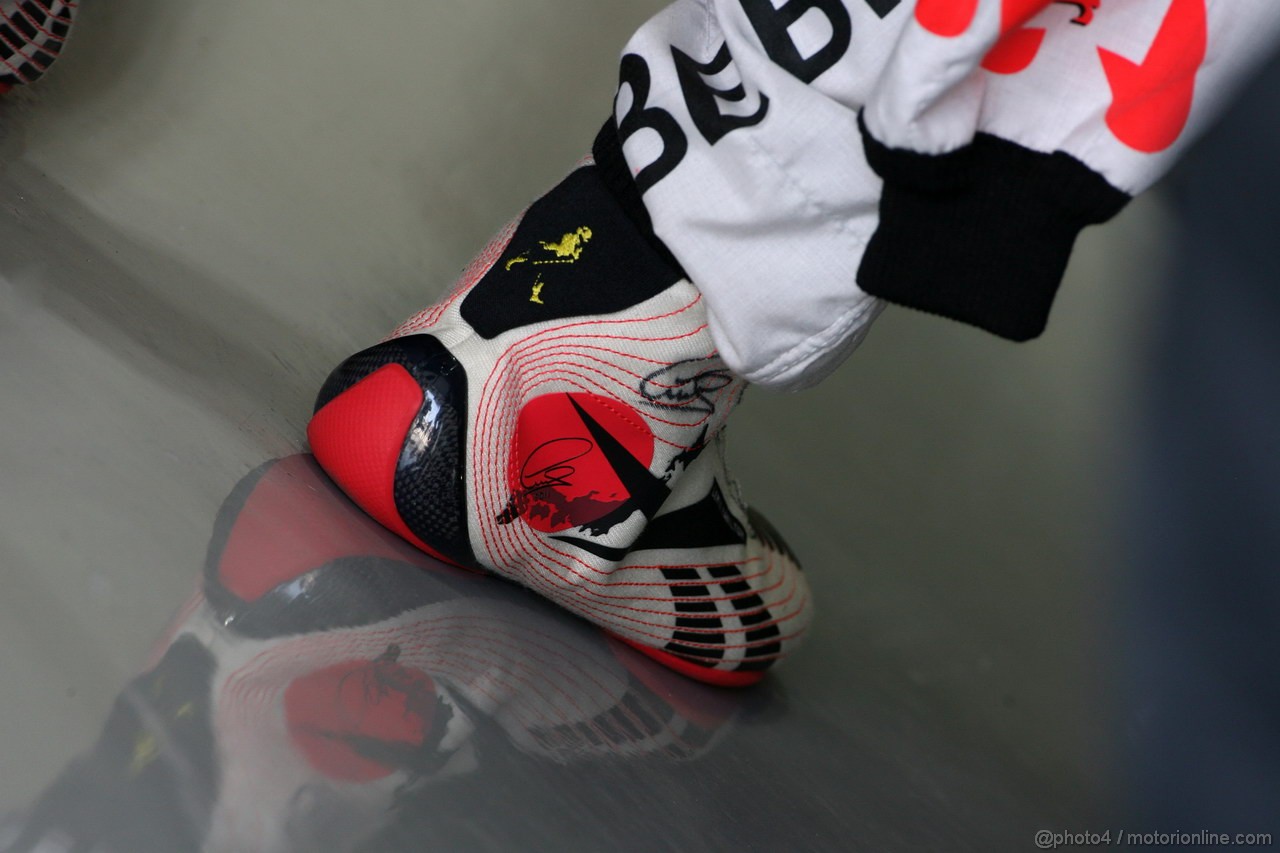 GP GIAPPONE, 08.10.2011- Prove Libere 3, Sabato, Lewis Hamilton (GBR), McLaren  Mercedes, MP4-26 