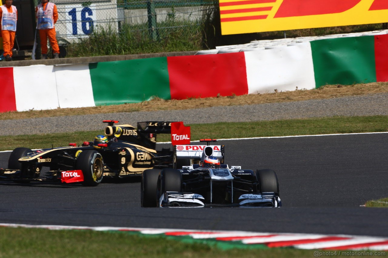 GP GIAPPONE, 08.10.2011- Prove Libere 3, Sabato, Rubens Barrichello (BRA), Williams FW33 e Bruno Senna (BRA), Lotus Renault GP R31