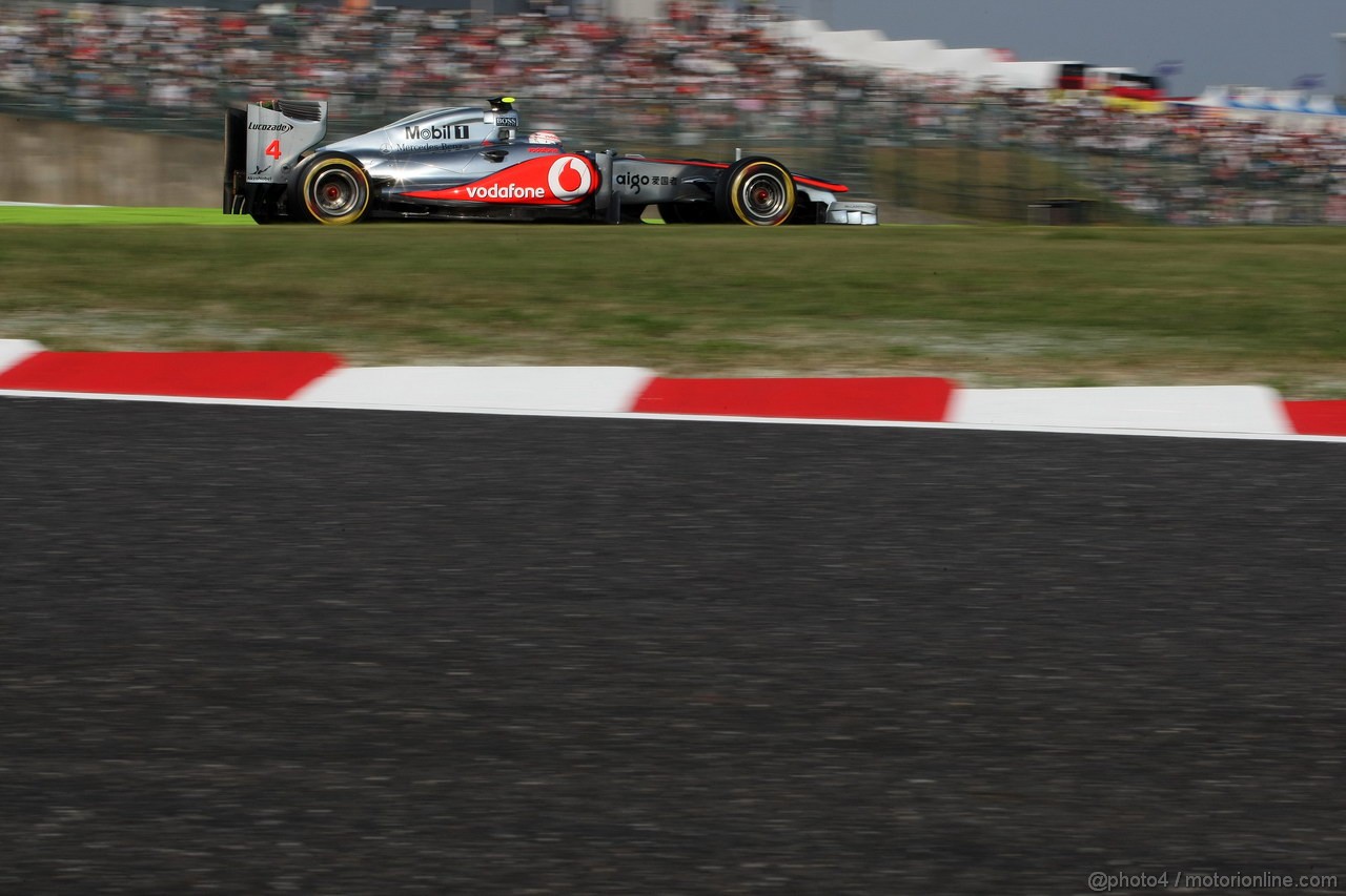 GP GIAPPONE, 08.10.2011- Qualifiche, Jenson Button (GBR), McLaren  Mercedes, MP4-26 