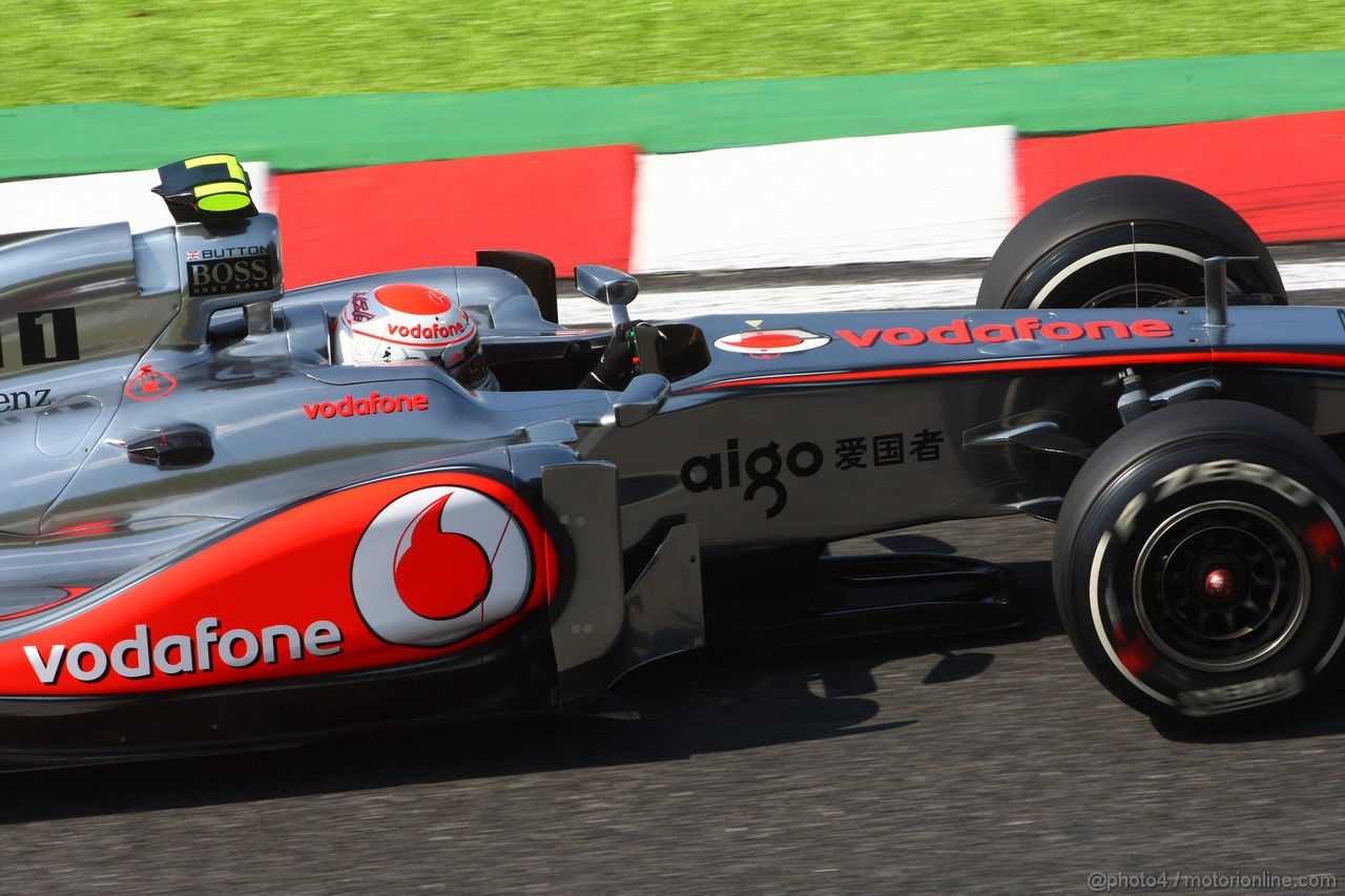 GP GIAPPONE, 07.10.2011- Prove Libere 1, Venerdi', Jenson Button (GBR), McLaren Mercedes, MP4-26