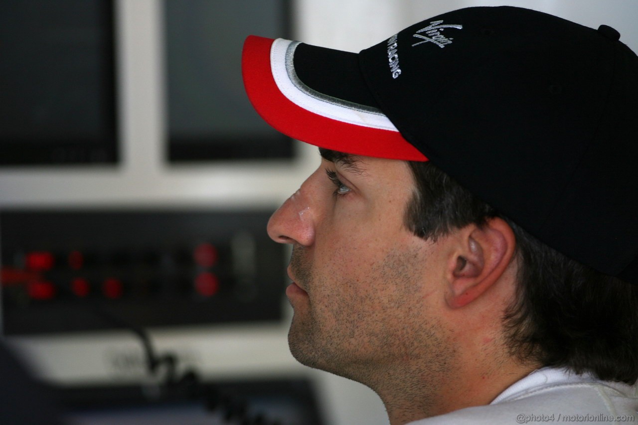 GP GIAPPONE, 07.10.2011- Prove Libere 1, Venerdi', Timo Glock (GER), Marussia Virgin Racing VR-02