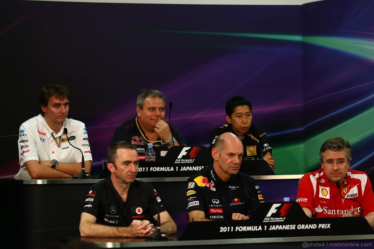 GP GIAPPONE, 07.10.2011- Conferenza Stampa, Adrian Newey (GBR), Red Bull Racing , Technical Operations Director e Pat Fry (GBR), Technical Director (Chassis), Ferrari 