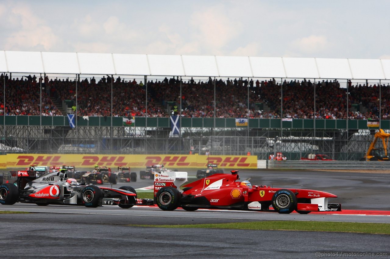 GP GRAN BRETAGNA, 10.07.2011- Gara, Jenson Button (GBR), McLaren  Mercedes, MP4-26 e Felipe Massa (BRA), Ferrari, F-150 Italia 