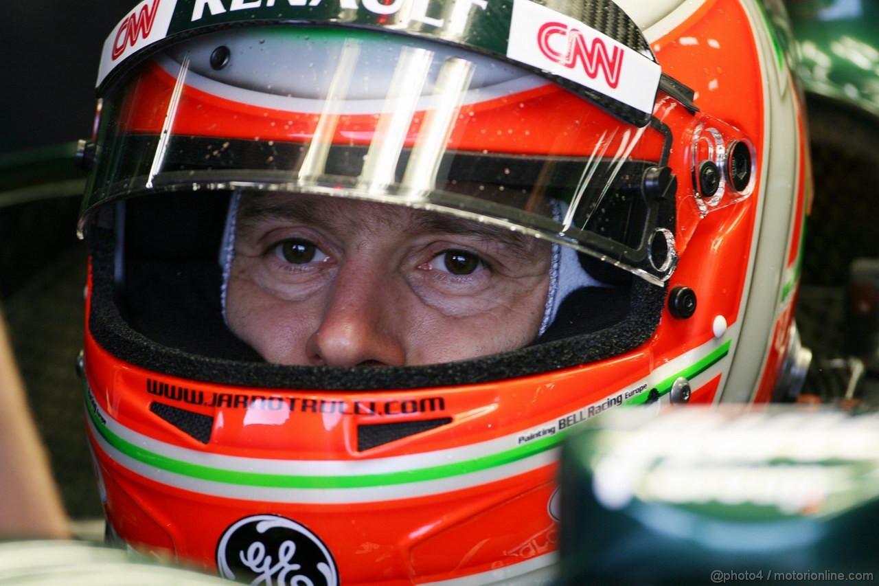 GP GRAN BRETAGNA, 08.07.2011- Prove Libere 1, Venerdi', Jarno Trulli (ITA), Team Lotus, TL11 