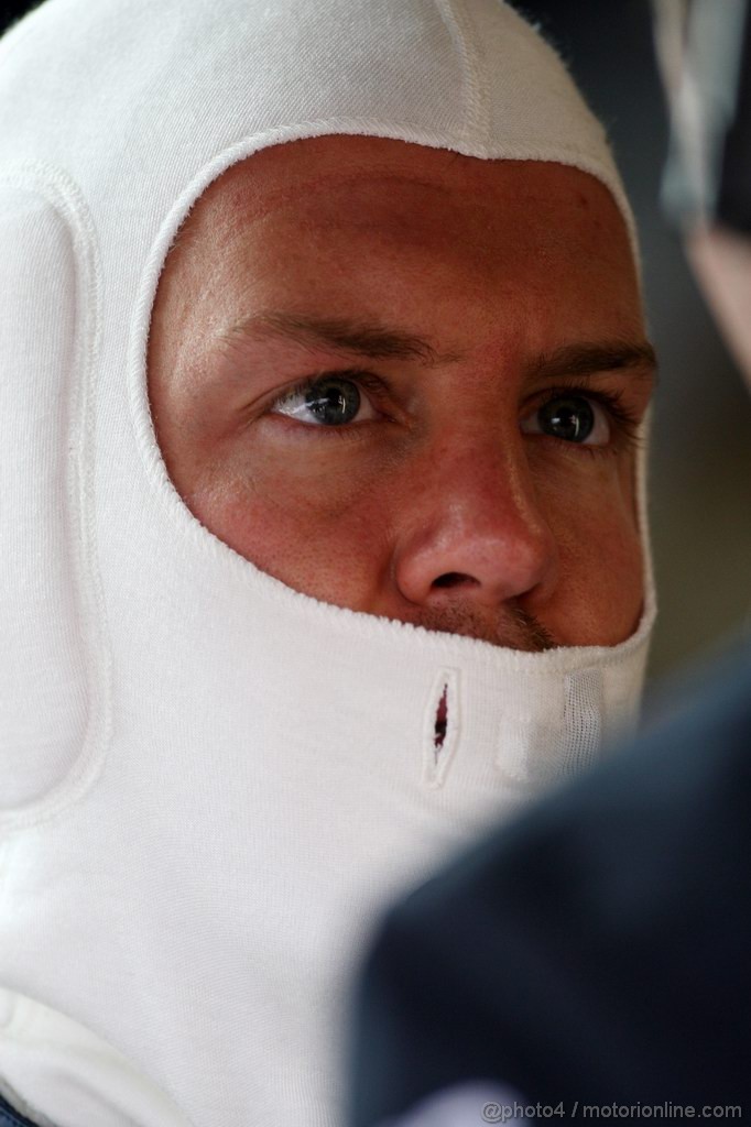 GP GRAN BRETAGNA, 08.07.2011- Prove Libere 1, Venerdi', Sebastian Vettel (GER), Red Bull Racing, RB7 