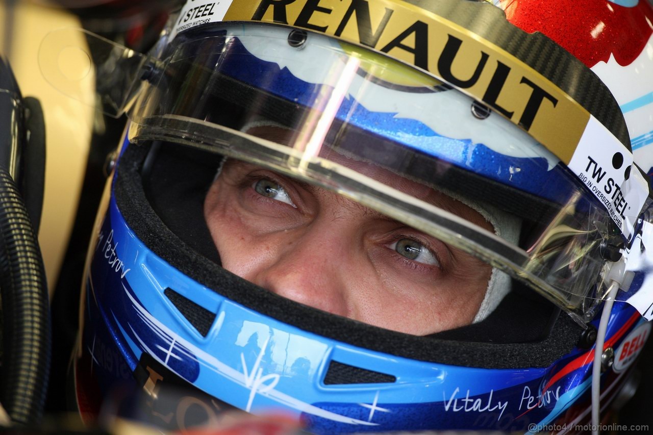 GP GRAN BRETAGNA, 08.07.2011- Prove Libere 1, Venerdi', Vitaly Petrov (RUS), Lotus Renault GP, R31 