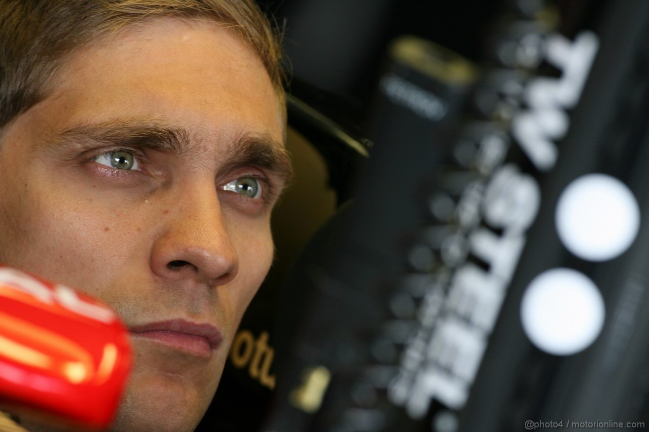 GP GRAN BRETAGNA, 08.07.2011- Prove Libere 2, Venerdi', Vitaly Petrov (RUS), Lotus Renault GP, R31 