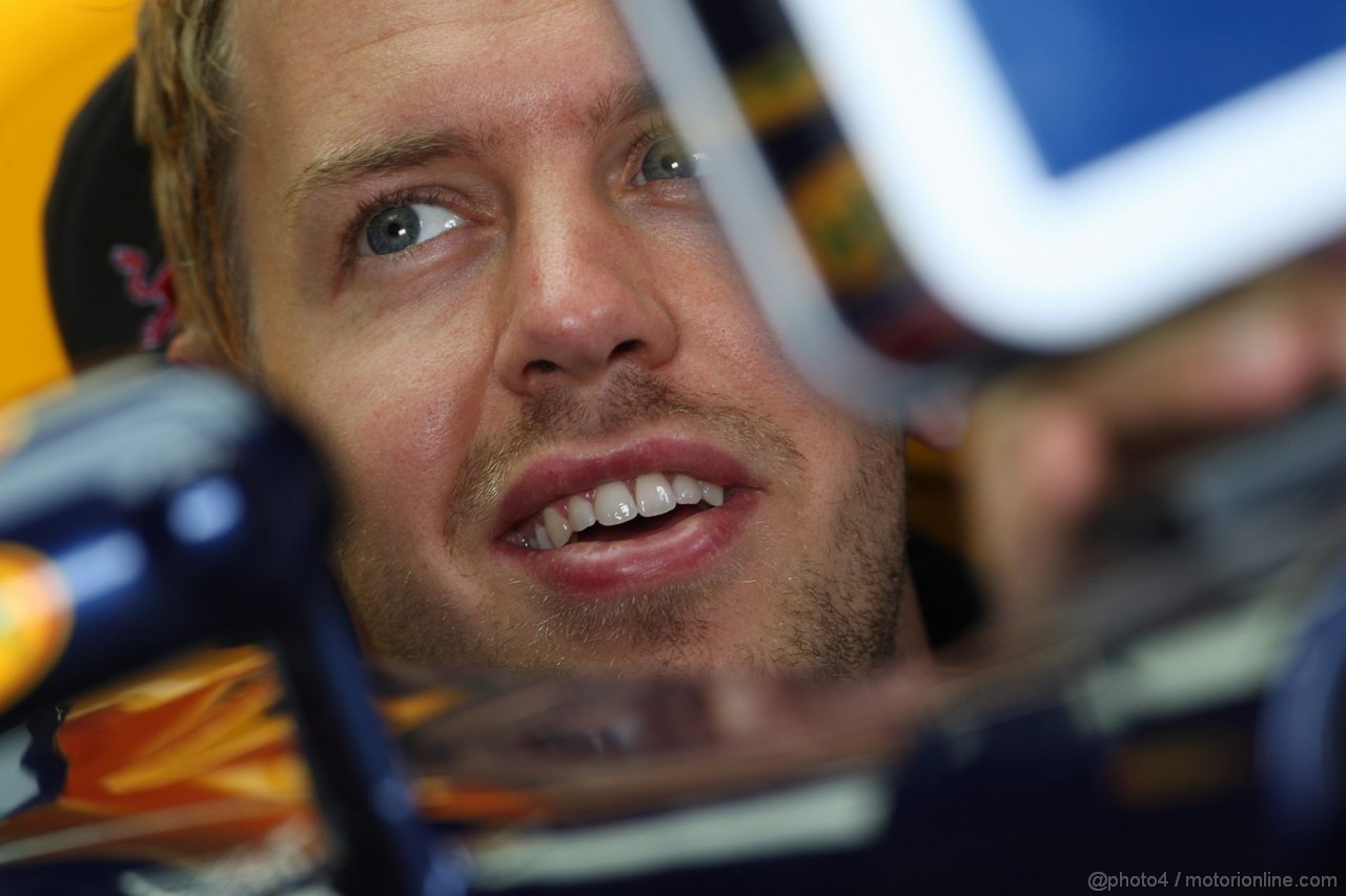 GP GRAN BRETAGNA, 08.07.2011- Prove Libere 2, Venerdi', Sebastian Vettel (GER), Red Bull Racing, RB7 
