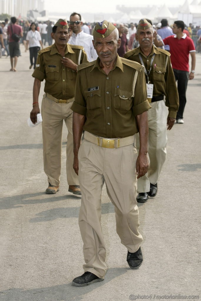 GP INDIA, Colour