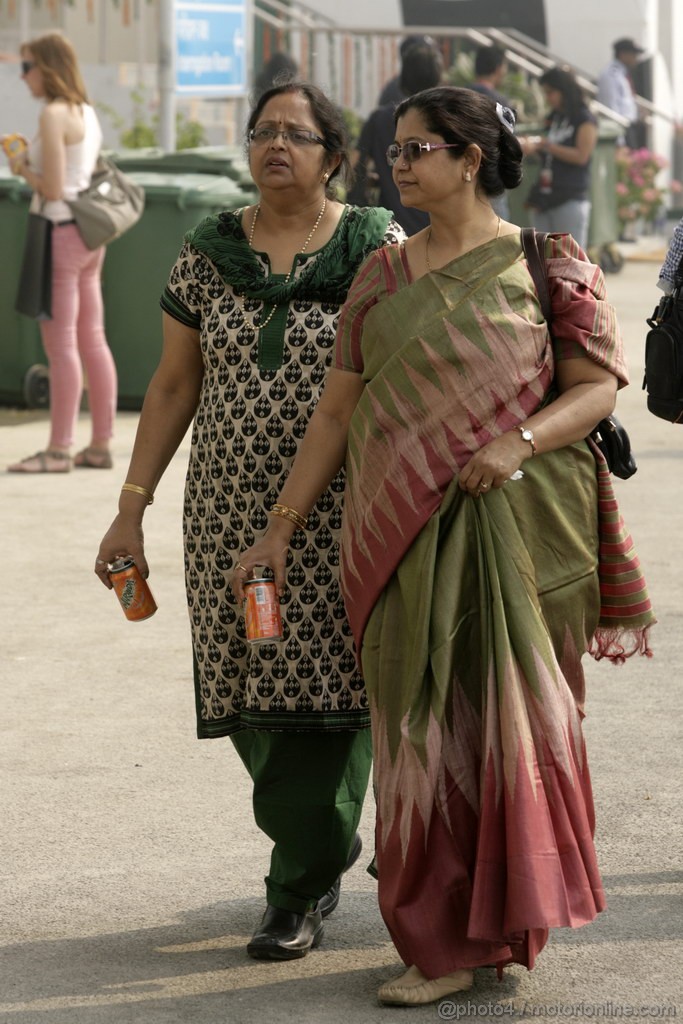 GP INDIA, Colour
