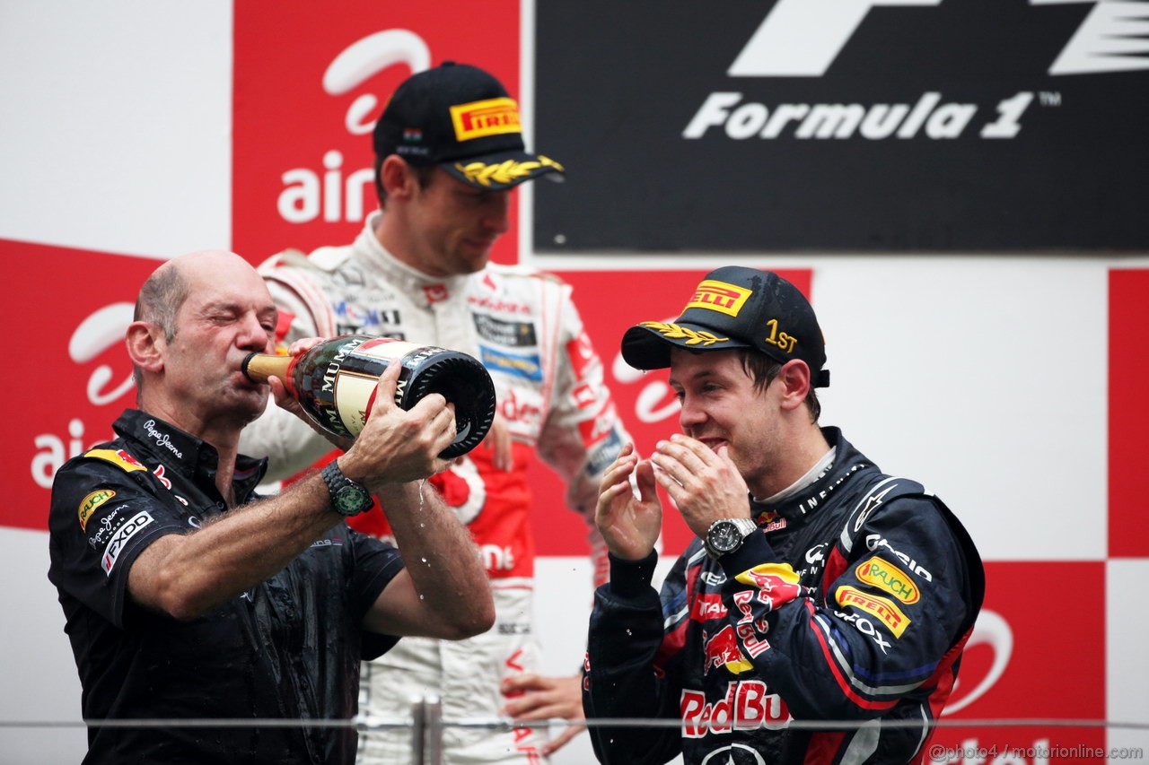 GP INDIA, Podium – 1st Sebastian Vettel (GER), Red Bull Racing, 2nd Jenson Button (GBR), McLaren Mercedes, 3rd Fernando Alonso (ESP), Ferrari & Adrian Newey (GBR), Red Bull Racing, Technical Operations Director
