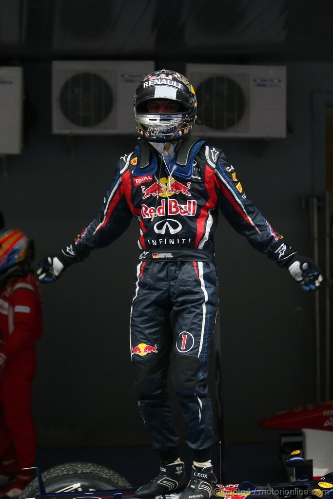 GP INDIA, Podium � 1st Sebastian Vettel (GER), Red Bull Racing, 2nd Jenson Button (GBR), McLaren Mercedes, 3rd Fernando Alonso (ESP), Ferrari & Adrian Newey (GBR), Red Bull Racing, Technical Operations Director