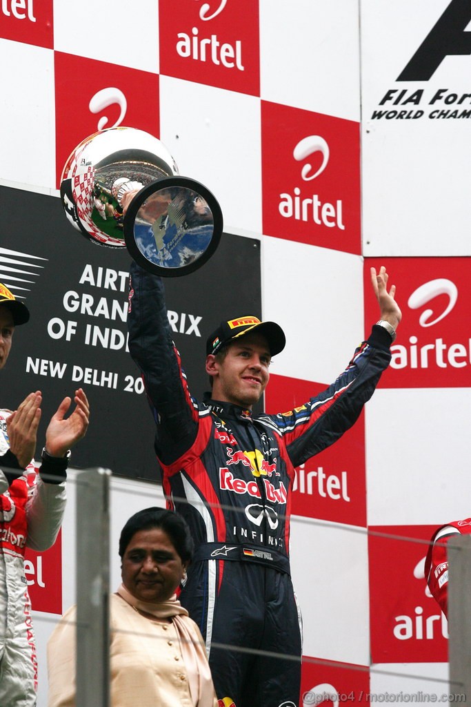 GP INDIA, Podium – 1st Sebastian Vettel (GER), Red Bull Racing, 2nd Jenson Button (GBR), McLaren Mercedes, 3rd Fernando Alonso (ESP), Ferrari & Adrian Newey (GBR), Red Bull Racing, Technical Operations Director