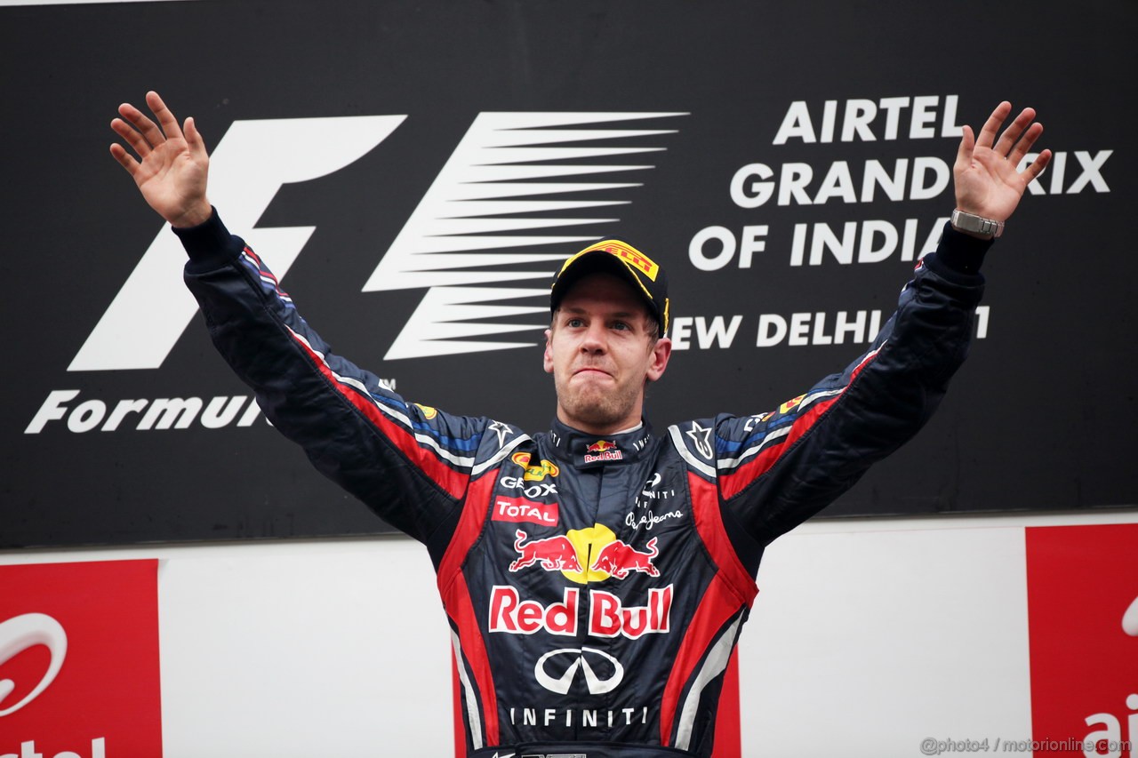 GP INDIA, Podium � 1st Sebastian Vettel (GER), Red Bull Racing, 2nd Jenson Button (GBR), McLaren Mercedes, 3rd Fernando Alonso (ESP), Ferrari & Adrian Newey (GBR), Red Bull Racing, Technical Operations Director