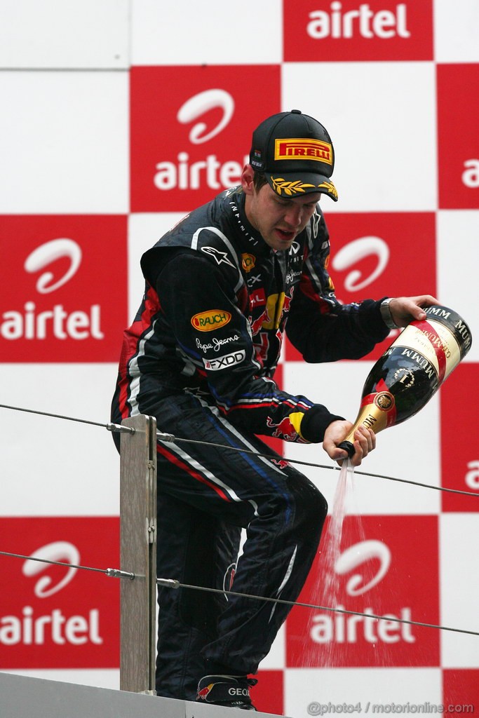 GP INDIA, Podium � 1st Sebastian Vettel (GER), Red Bull Racing, 2nd Jenson Button (GBR), McLaren Mercedes, 3rd Fernando Alonso (ESP), Ferrari & Adrian Newey (GBR), Red Bull Racing, Technical Operations Director