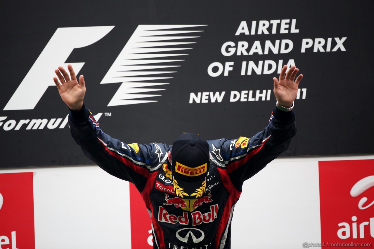 GP INDIA, Podium � 1st Sebastian Vettel (GER), Red Bull Racing, 2nd Jenson Button (GBR), McLaren Mercedes, 3rd Fernando Alonso (ESP), Ferrari & Adrian Newey (GBR), Red Bull Racing, Technical Operations Director
