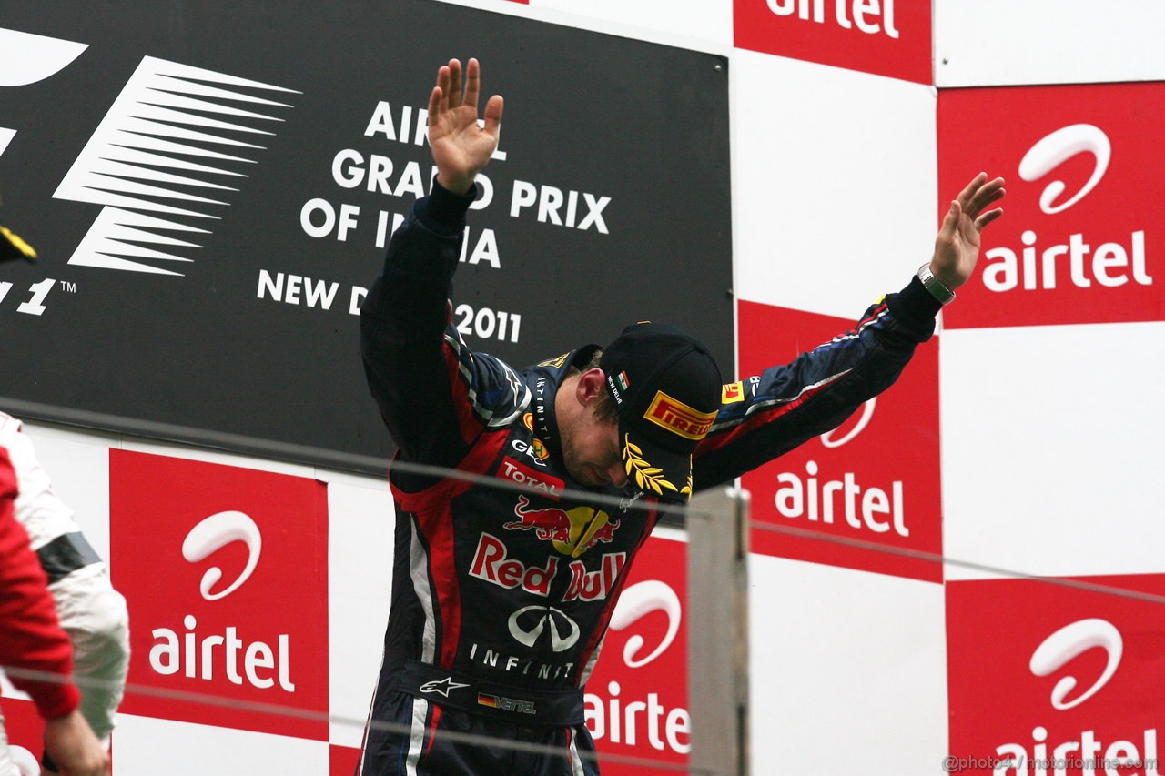 GP INDIA, Podium � 1st Sebastian Vettel (GER), Red Bull Racing, 2nd Jenson Button (GBR), McLaren Mercedes, 3rd Fernando Alonso (ESP), Ferrari & Adrian Newey (GBR), Red Bull Racing, Technical Operations Director