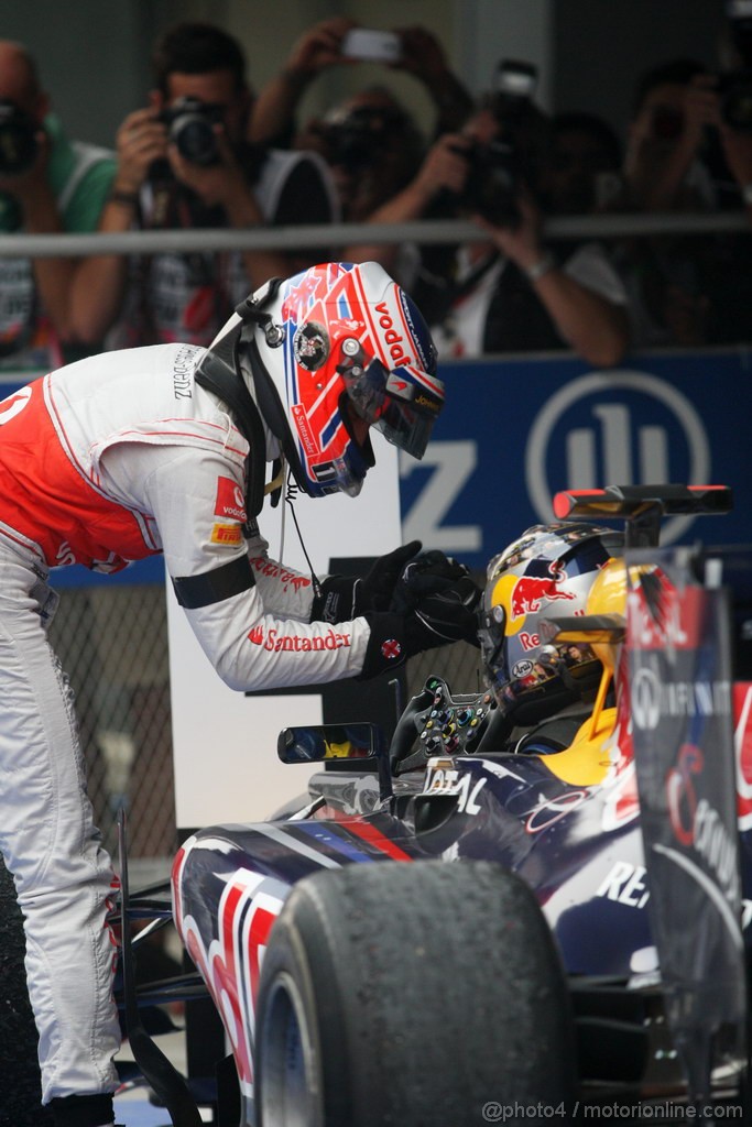 GP INDIA, Podium � 1st Sebastian Vettel (GER), Red Bull Racing, 2nd Jenson Button (GBR), McLaren Mercedes, 3rd Fernando Alonso (ESP), Ferrari & Adrian Newey (GBR), Red Bull Racing, Technical Operations