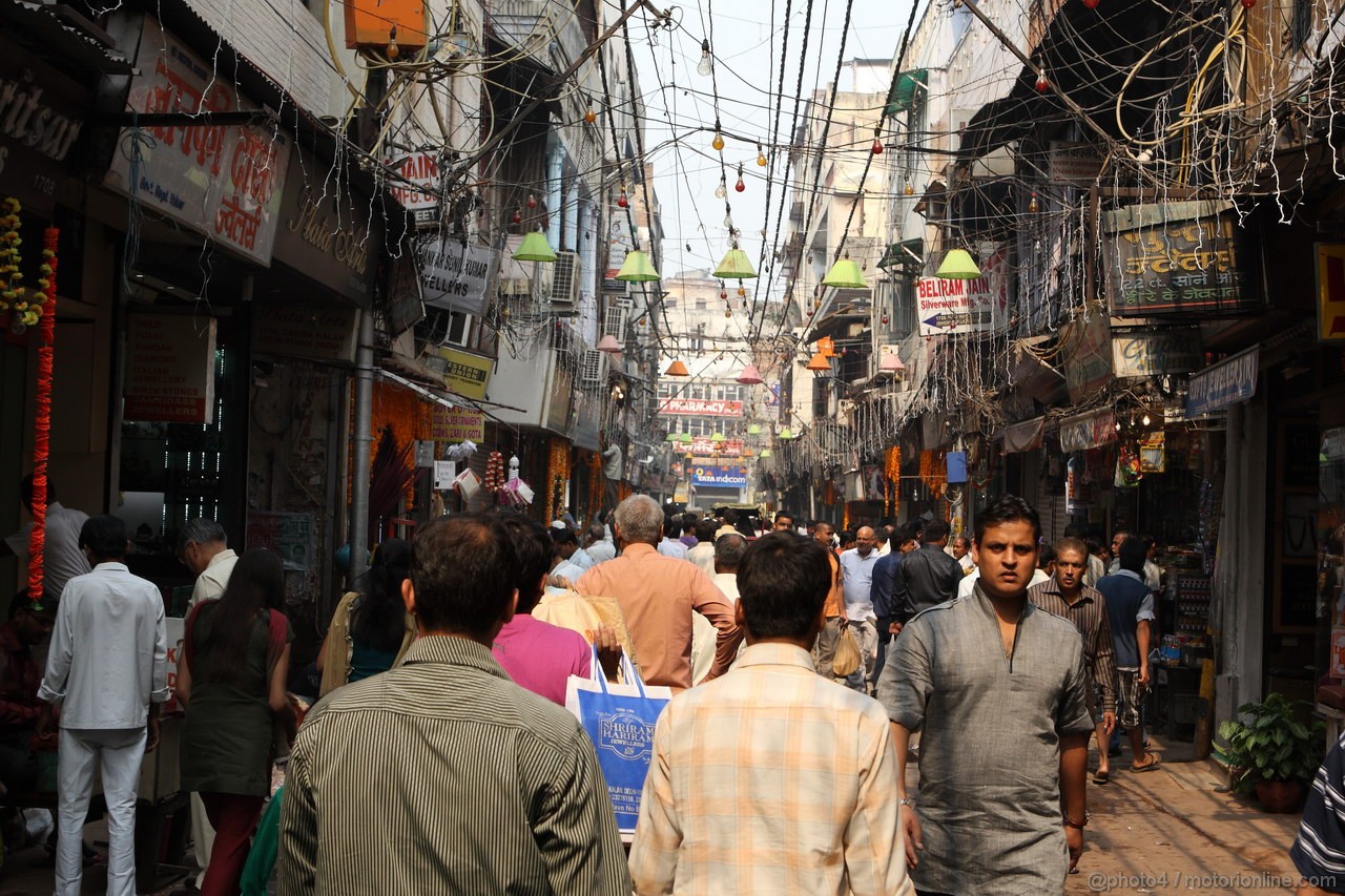 GP INDIA, Colour