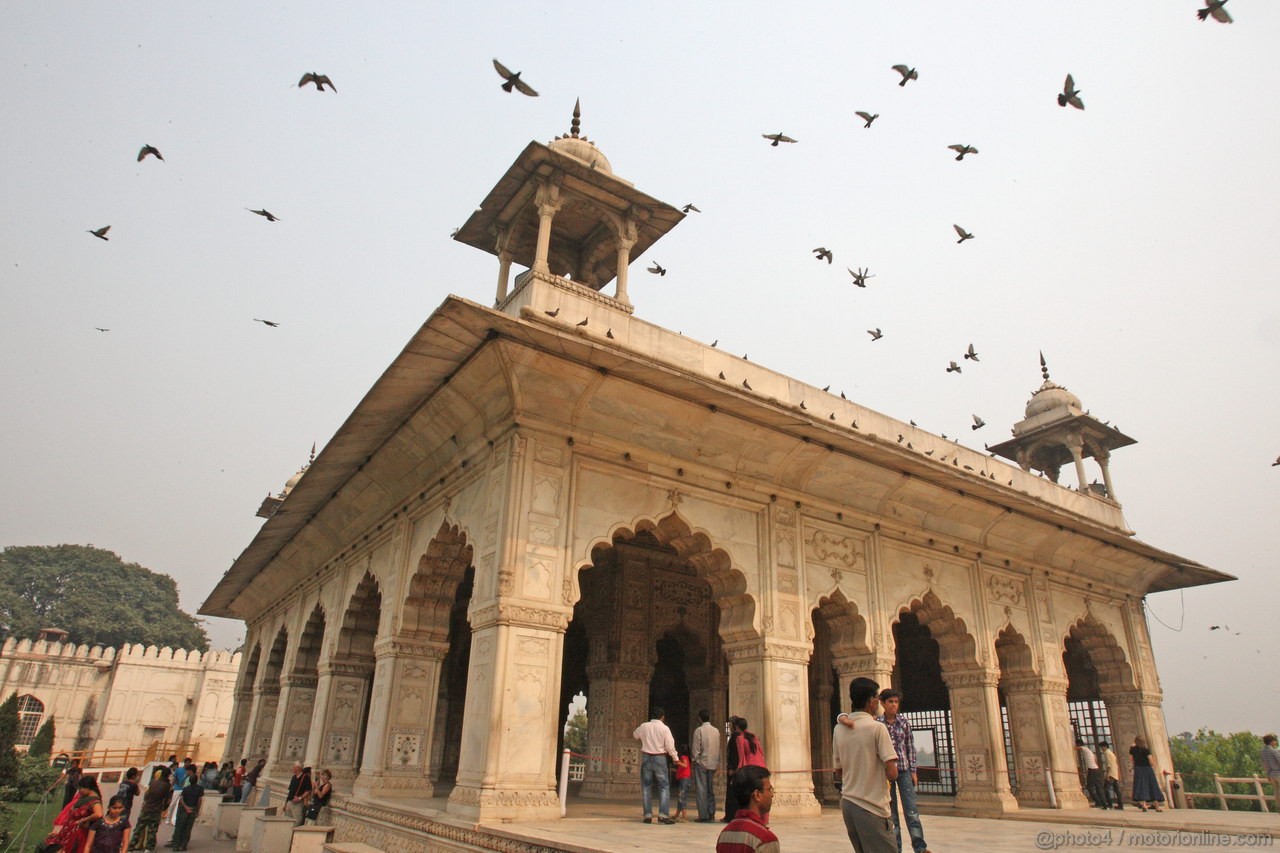 GP INDIA, Colour