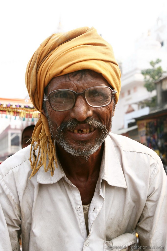 GP INDIA, Colour