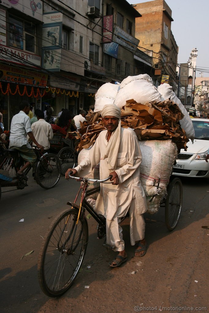 GP INDIA, Colour
