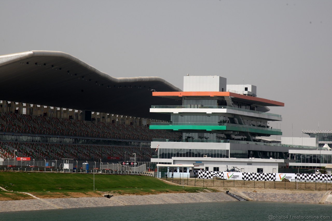 GP INDIA, Colour