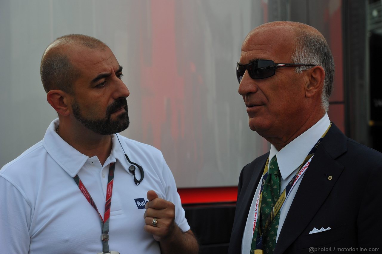 GP ITALIA, 11.09.2011- Ivan Capelli (ITA) e Dr. Angelo Sticchi Damiani (ITA) Aci Csai President 