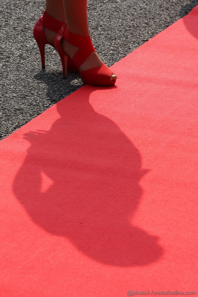 GP ITALIA, 11.09.2011- grid girl, pitbabes