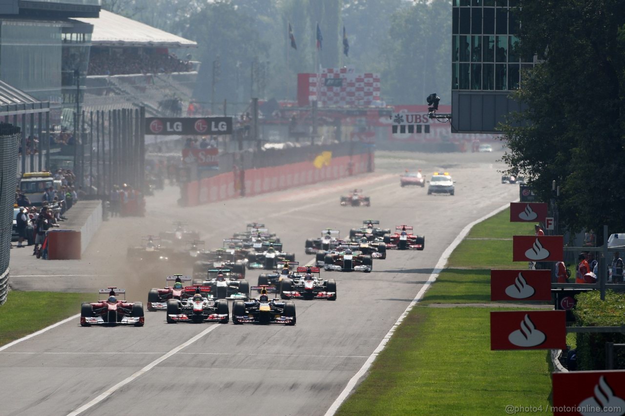 GP ITALIA, 11.09.2011- Gara, Start of the race 