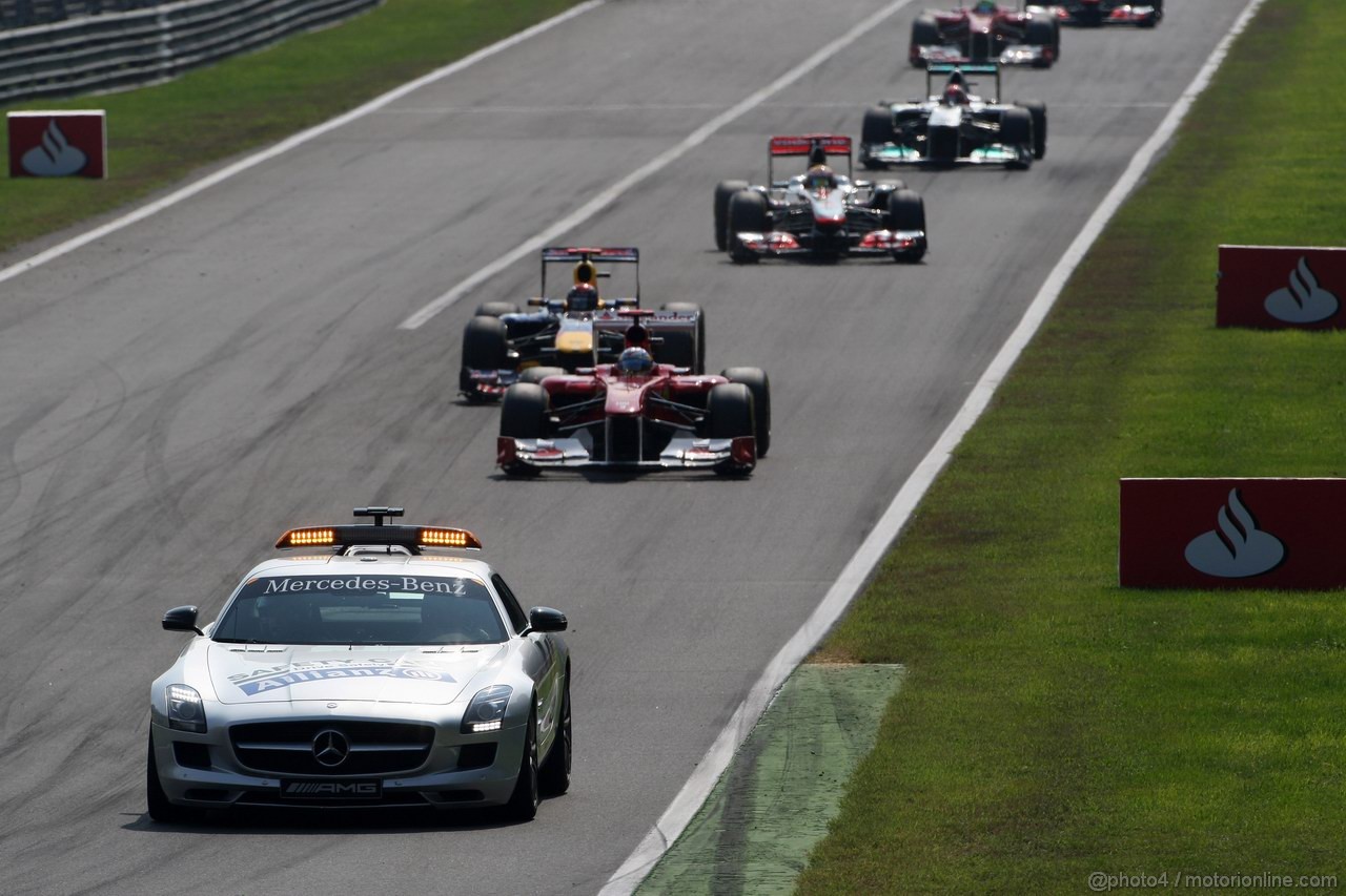 GP ITALIA, 11.09.2011- Gara, The Safety car on the track