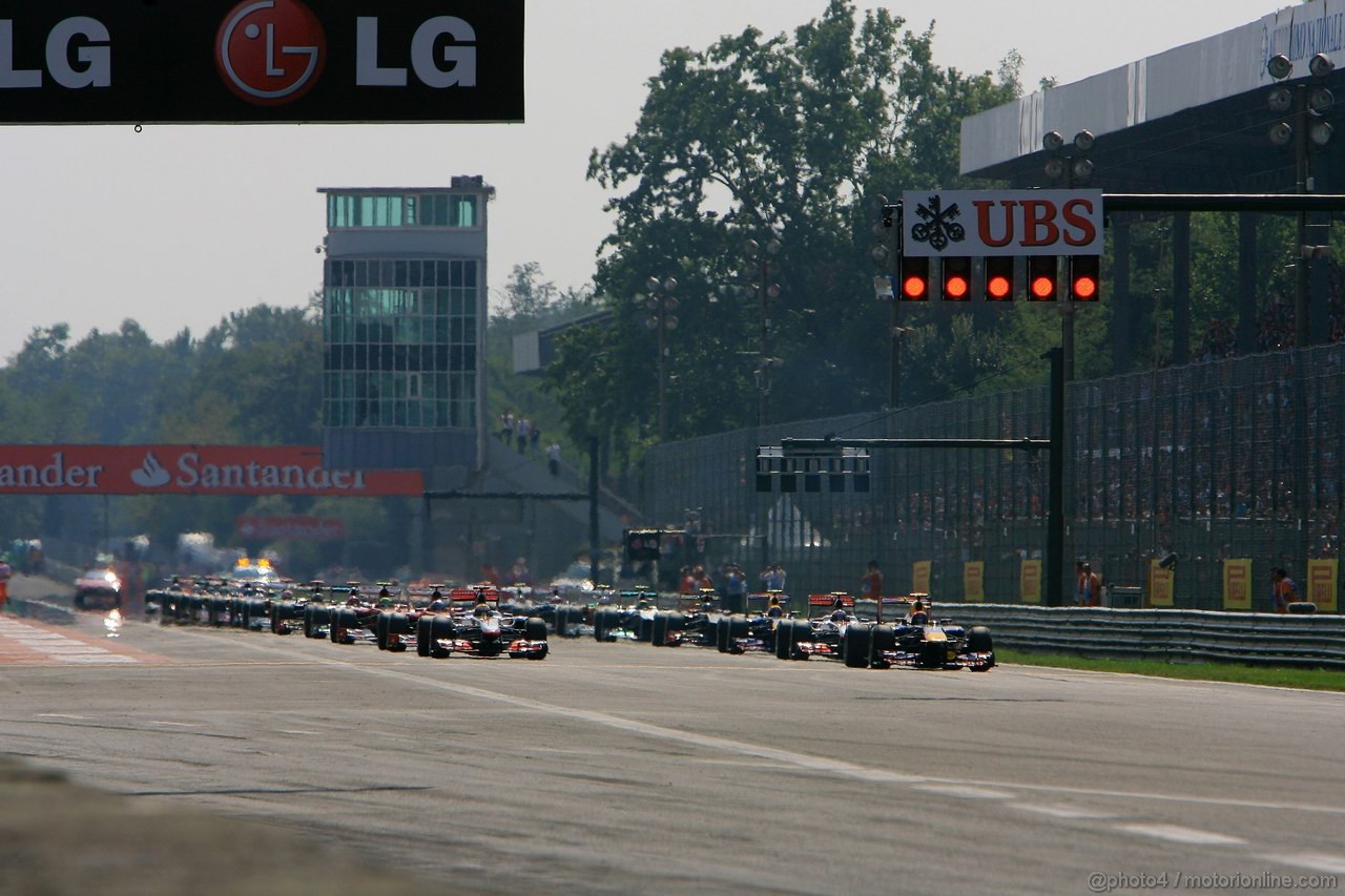 GP ITALIA, 11.09.2011- Gara, Start of the race 