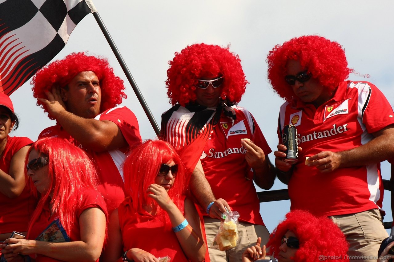 GP ITALIA, 11.09.2011- Gara, Ferrari  fans