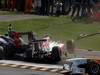 GP ITALIA, 11.09.2011- Gara, Crash, Vitantonio Liuzzi (ITA), HRT Formula One Team e Vitaly Petrov (RUS), Lotus Renault GP, R31 