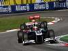 GP ITALIA, 11.09.2011- Gara, Rubens Barrichello (BRA), Williams FW33 davanti a Lewis Hamilton (GBR), McLaren  Mercedes, MP4-26 