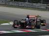 GP ITALIA, 11.09.2011- Gara, Sébastien Buemi (SUI), Scuderia Toro Rosso, STR6 davanti a Bruno Senna (BRA), Lotus Renault GP R31 