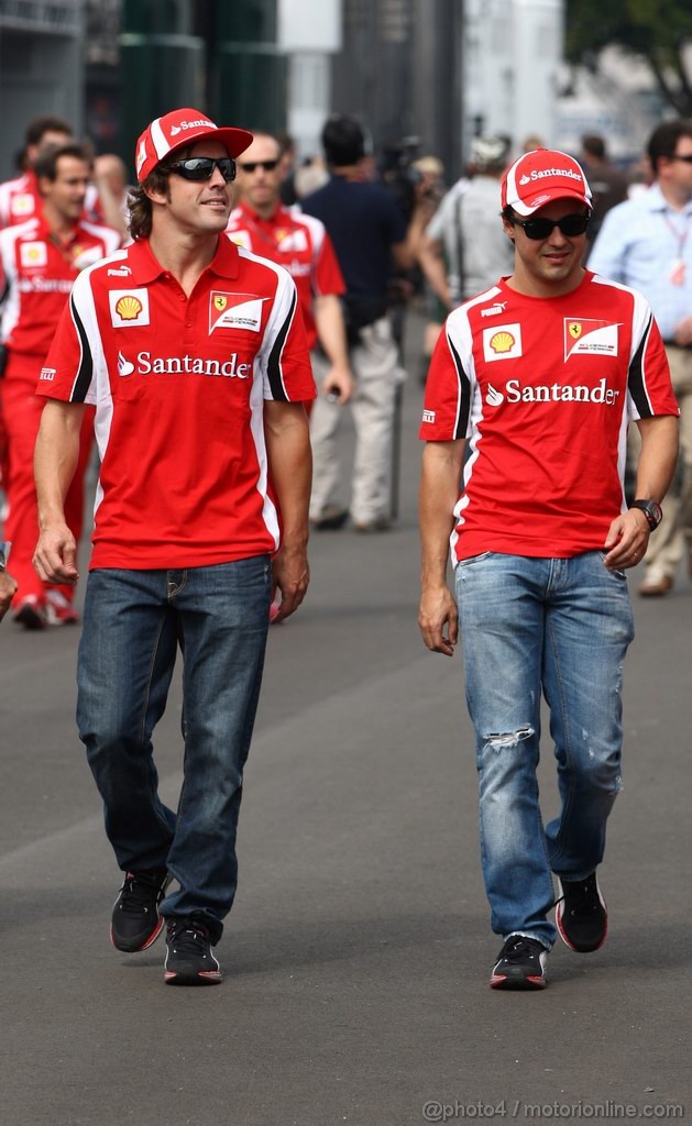 GP ITALIA, 08.09.2011- Fernando Alonso (ESP), Ferrari, F-150 Italia e Felipe Massa (BRA), Ferrari, F-150 Italia 