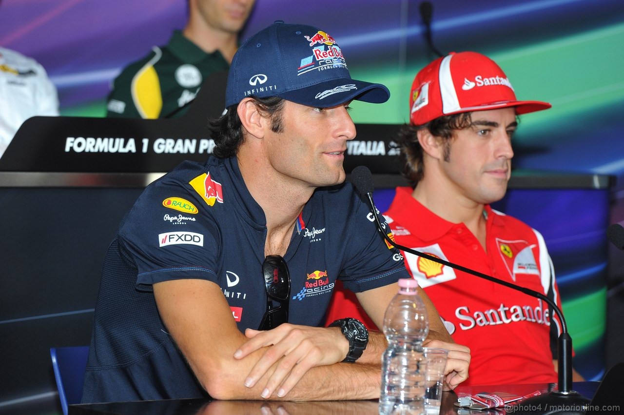 GP ITALIA, 08.09.2011- Conferenza Stampa, Mark Webber (AUS), Red Bull Racing, RB7 e Fernando Alonso (ESP), Ferrari, F-150 Italia 
