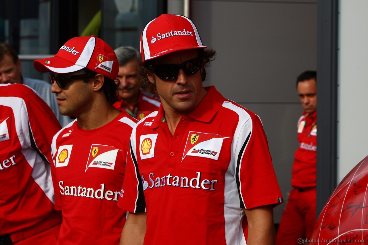 GP ITALIA, 08.09.2011- Felipe Massa (BRA), Ferrari, F-150 Italia e Fernando Alonso (ESP), Ferrari, F-150 Italia 