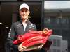 GP ITALIA, 08.09.2011- Nico Rosberg is recipient of the Bandini Trophy