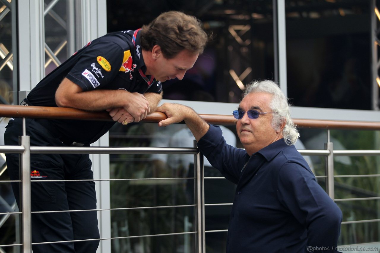 GP ITALIA, 10.09.2011- Christian Horner (GBR), Red Bull Racing, Sporting Director e Flavio Briatore (ITA)