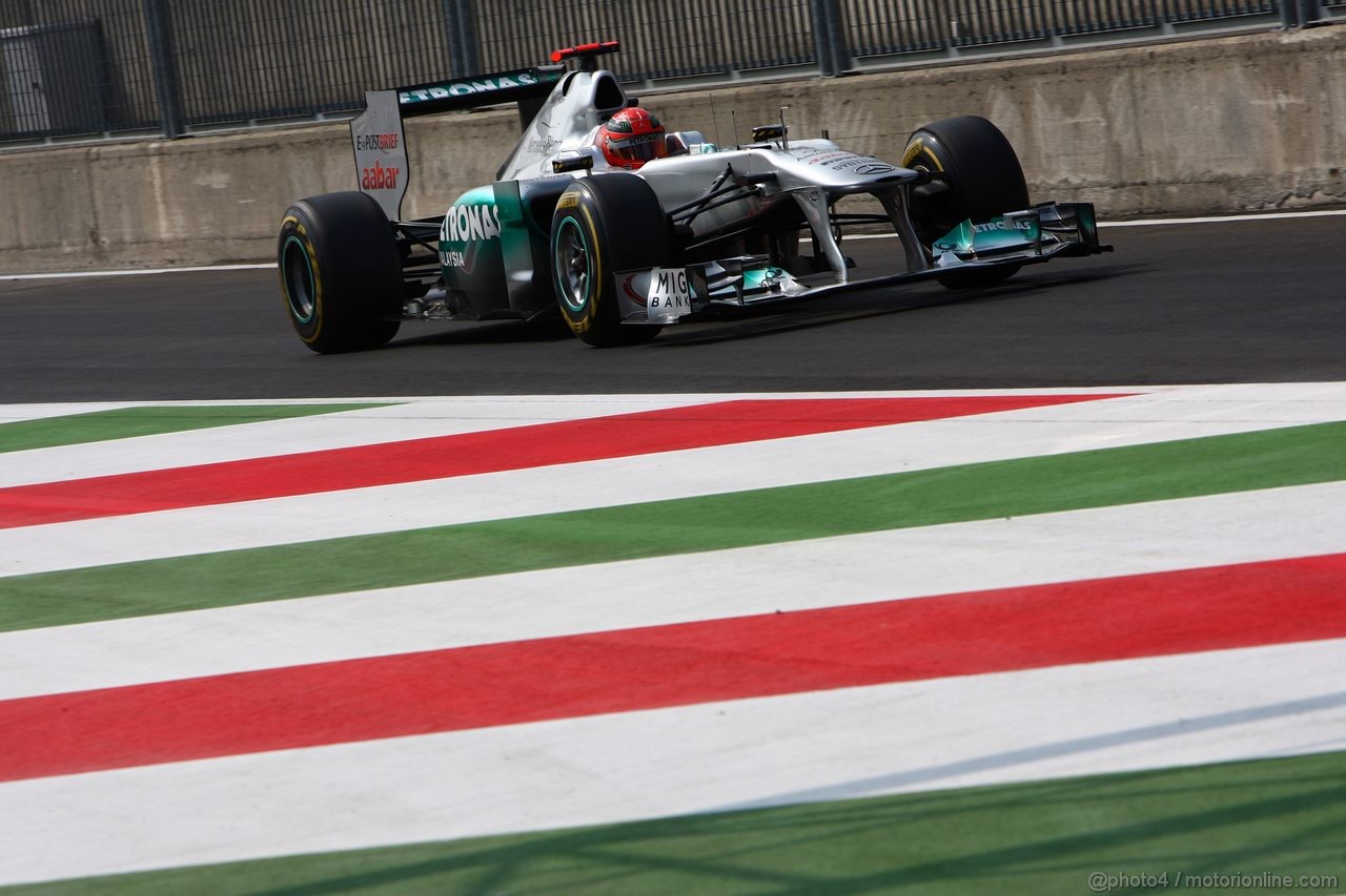 GP ITALIA, 10.09.2011- Prove Libere 3, Sabato, Michael Schumacher (GER), Mercedes GP Petronas F1 Team, MGP W02