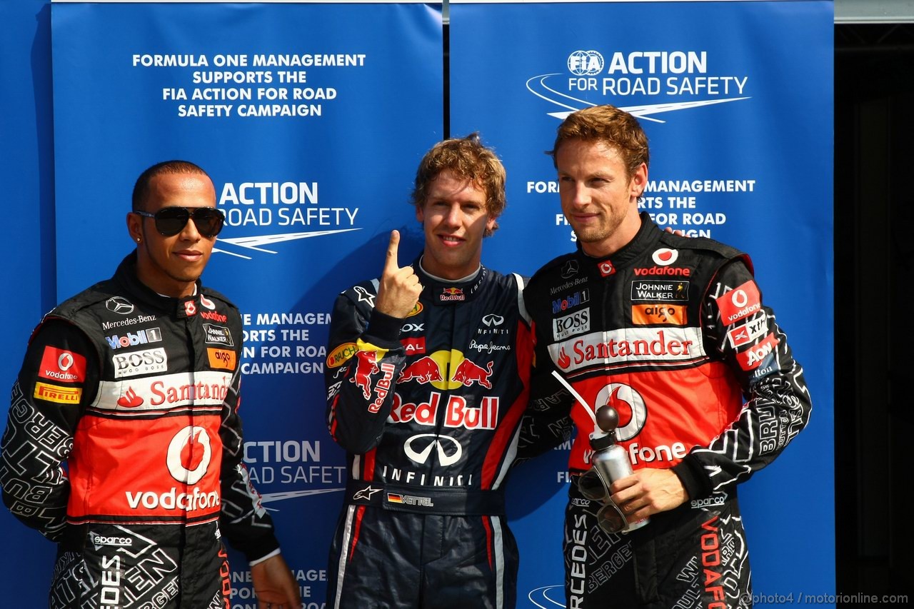 GP ITALIA, 10.09.2011- Qualifiche, Sebastian Vettel (GER), Red Bull Racing, RB7 pole position, Lewis Hamilton (GBR), McLaren  Mercedes, MP4-26 secondo e Jenson Button (GBR), McLaren  Mercedes, MP4-26 terzo 