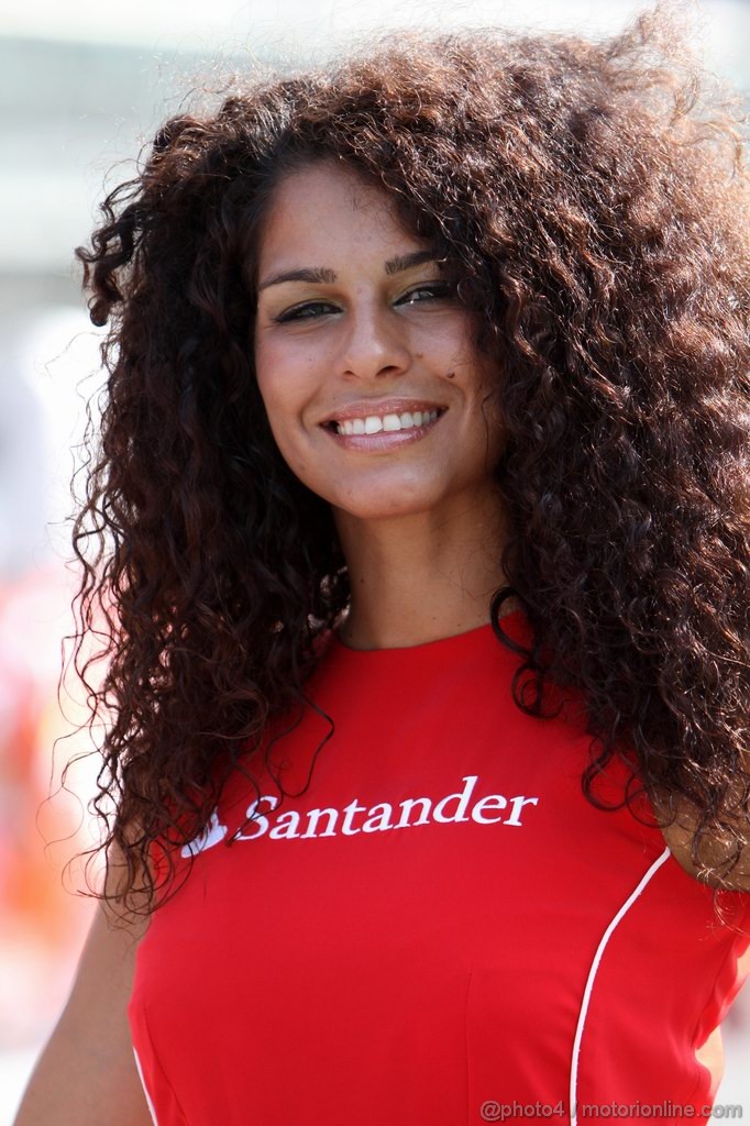 GP ITALIA, 10.09.2011- grid girl, pitbabes