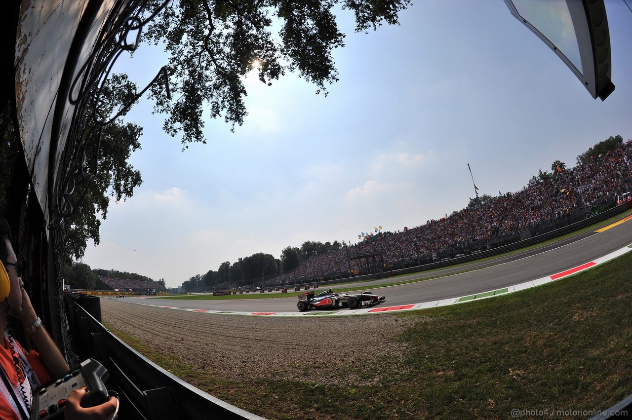 GP ITALIA, 10.09.2011- Qualifiche, Jenson Button (GBR), McLaren Mercedes, MP4-26
