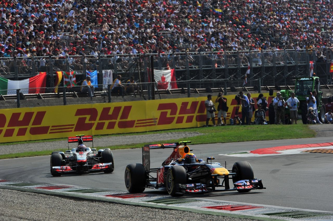 GP ITALIA, 10.09.2011- Qualifiche, Jenson Button (GBR), McLaren  Mercedes, MP4-26 e Mark Webber (AUS), Red Bull Racing, RB7 