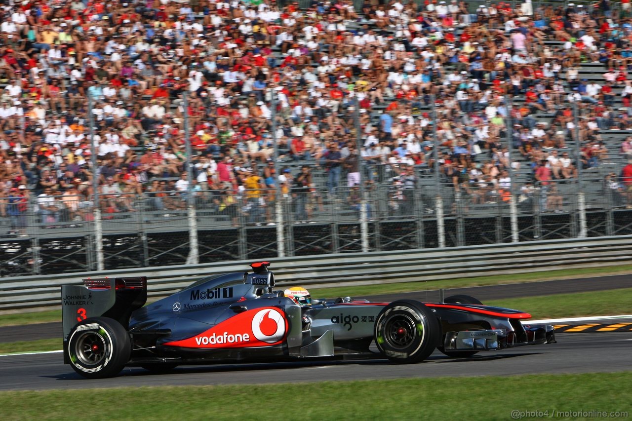 GP ITALIA, 09.09.2011- Prove Libere 1, Venerdi', Lewis Hamilton (GBR), McLaren  Mercedes, MP4-26 