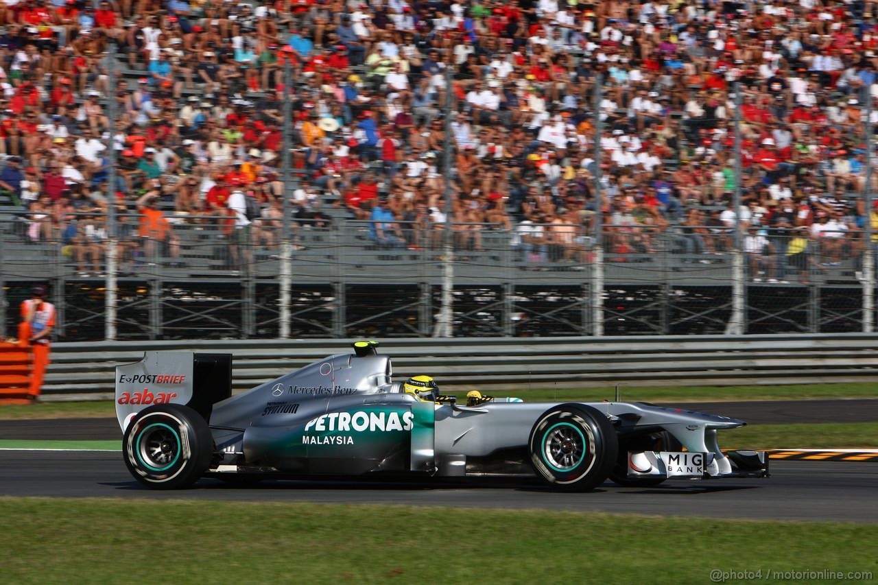 GP ITALIA, 09.09.2011- Prove Libere 1, Venerdi', Nico Rosberg (GER), Mercedes GP Petronas F1 Team, MGP W02 